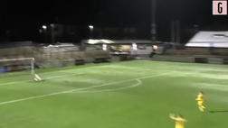 John Rooney come Wayne: clamoroso eurogol da centrocampo | VIDEO
