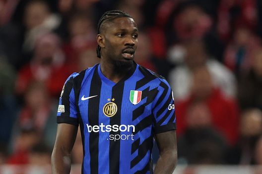 serie-a-milan-inter-gol-minuti-2025-due-pesi-e-due-misure-santiago-gimenez-e-marcus-thuram-a-confronto