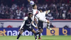 Shock Oscar: il brasiliano si rompe tre vertebre lombari contro il Corinthians