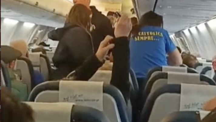 Supercoppa, viaggio da incubo per i tifosi di ritorno in Italia: le ultime – VIDEO - immagine 1