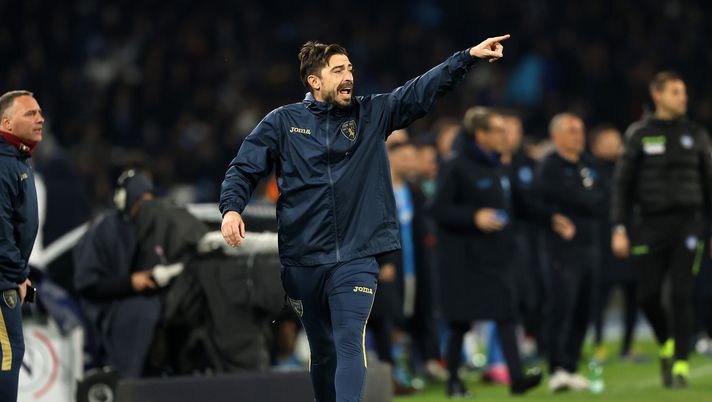 NAPLES, ITALY - MARCH 08: Matteo Paro assistant coach of Torino FC during the Serie A TIM match between SSC Napoli and Torino FC - Serie A TIM at Stadio Diego Armando Maradona on March 08, 2024 in Naples, Italy. (Photo by Francesco Pecoraro/Getty Images) Napoli-Torino 1-1, Paro in conferenza: “Un punto molto importante” - immagine 1