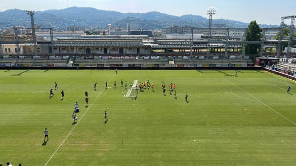 Filadelfia, allenamento a porte aperte: circa 2000 tifosi, si ferma Anjorin - immagine 14