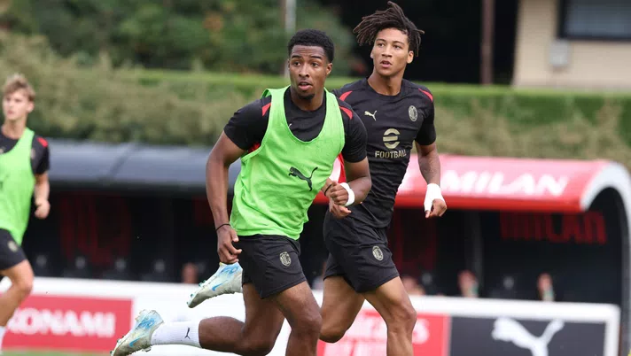 Vos e Zeroli AC Milan allenamento Milanello