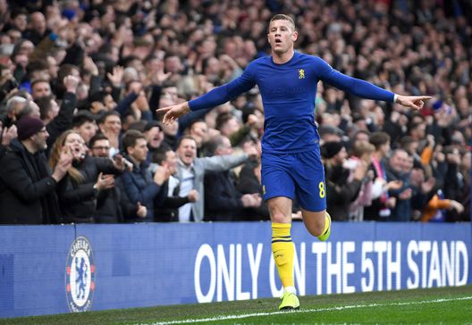 LONDRA, INGHILTERRA - 5 GENNAIO: Ross Barkley del Chelsea festeggia dopo aver segnato il secondo gol della sua squadra durante la partita del Terzo Turno di FA Cup.(Photo by Mike Hewitt/Getty Images)