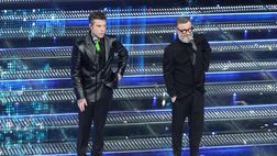 Sanremo, Fedez con gli occhi lucidi dopo “Bella stronza”: dedica ad amore finito