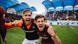 Trionfo e paura: lo Sparta Praga vince la Coppa, ma i tifosi rovinano tutto