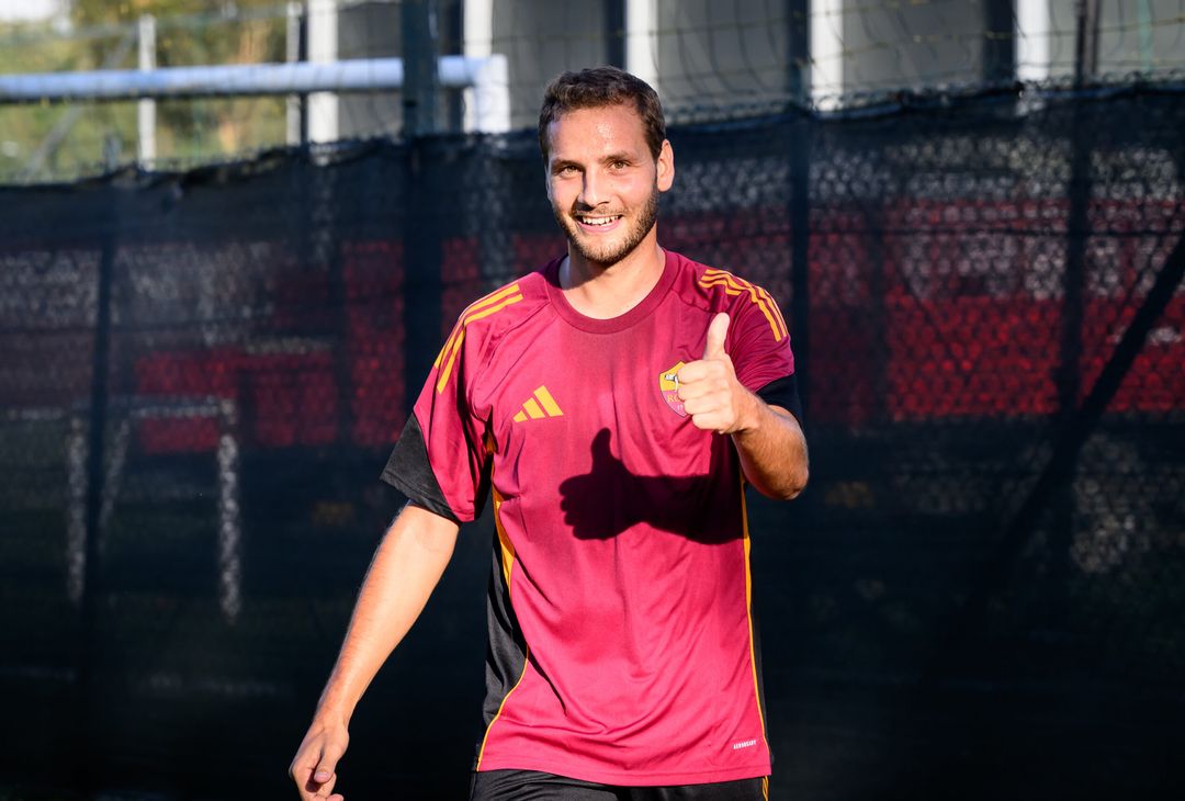 Trigoria, la Roma intitola un campo alla memoria di Losi – FOTO GALLERY - immagine 17