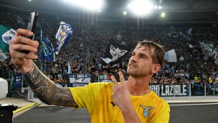 ROME, ITALY - SEPTEMBER 19: Ivan Provedel of SS Lazio goolkeeper celebrates after scoring the first goal during the UEFA Champions League match between SS Lazio and Atletico Madrid at Stadio Olimpico on September 19, 2023 in Rome, Italy. (Photo by Marco Rosi/Getty Images)