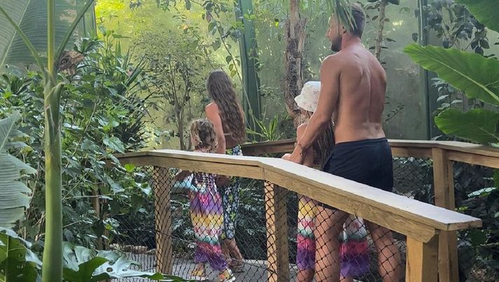 Rakitic, relax nelle Algarve con moglie e figli: “Non c’è niente di meglio che…” - immagine 1