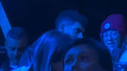 X Factor Italia, Di Lorenzo si diverte tra il pubblico: è lui il vero protagonista!