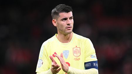 COPENHAGEN, DENMARK - NOVEMBER 15: Álvaro Morata of Spain acknowledges the fans after the UEFA Nations League 2024/25 League A Group A4 match between Denmark and Spain at on November 15, 2024 in Copenhagen, Denmark. (Photo by Stuart Franklin/Getty Images)