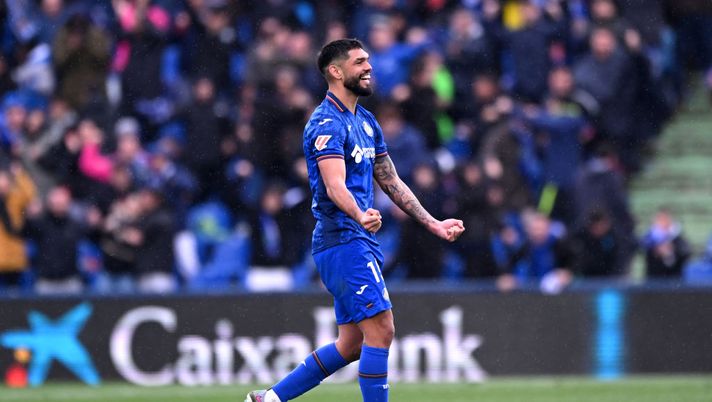 GETAFE, SPAIN - MARCH 09: Omar Alderete of Getafe CF celebrates after their sides second goal by Mauro Arambarri (not pictured) after a Video Assistant Referee review during the LaLiga match between Getafe CF and Atletico de Madrid at the Coliseum Alfonso Perez on March 09, 2025 in Getafe, Spain. (Photo by Denis Doyle/Getty Images) Streaming Liga Getafe-Espanyol | Diretta TV e dove guardare la partita gratis - immagine 1