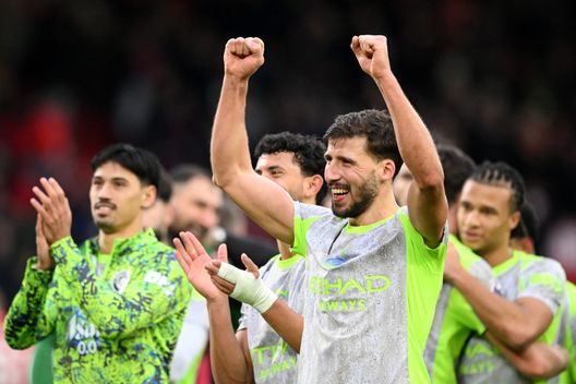 Vola il Manchester City: Nottingham Forest battuto 2-1, decisivi Cherki e Reijnders- immagine 2