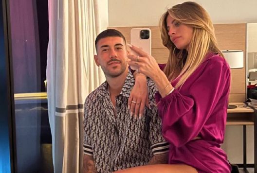 Chiara Nasti e Zaccagni salutano il 2023. Pancino sospetto: arriva il secondo figlio?- immagine 2