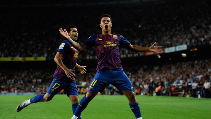 BARCELONA, SPAIN - AUGUST 29: Thiago Alcantara of FC Barcelona celebrates after scoring his first team's goal during the La Liga match between FC Barcelona and Villarreal CF at Camp Nou on August 29, 2011 in Barcelona, Spain. (Photo by David Ramos/Getty Images) Thiago Alcantara costruisce il centrocampista perfetto: “Deve sapersi posizionare, senza paura e versatile” - immagine 1