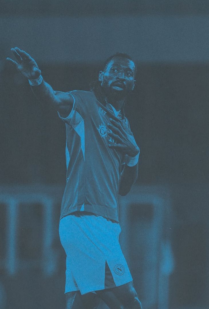 GALLERY Napoli è a tinte azzurre: le suggestive immagini della gara contro il Genoa - immagine 9