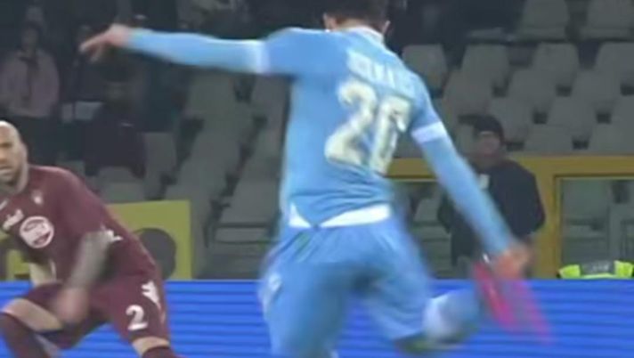 VIDEO La tripletta di Dzemaili nella follia di Torino: il ricordo social del Napoli - immagine 1