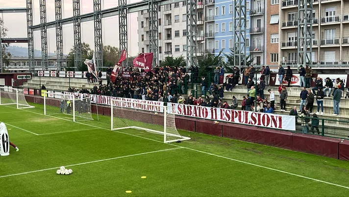 Dall’acclamazione a Vanoli allo striscione contro Cairo: la giornata al Fila - immagine 1