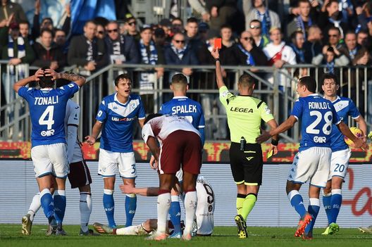 Guida torna ad arbitrare dopo il clamoroso rigore non dato a Belotti con l’Inter- immagine 2