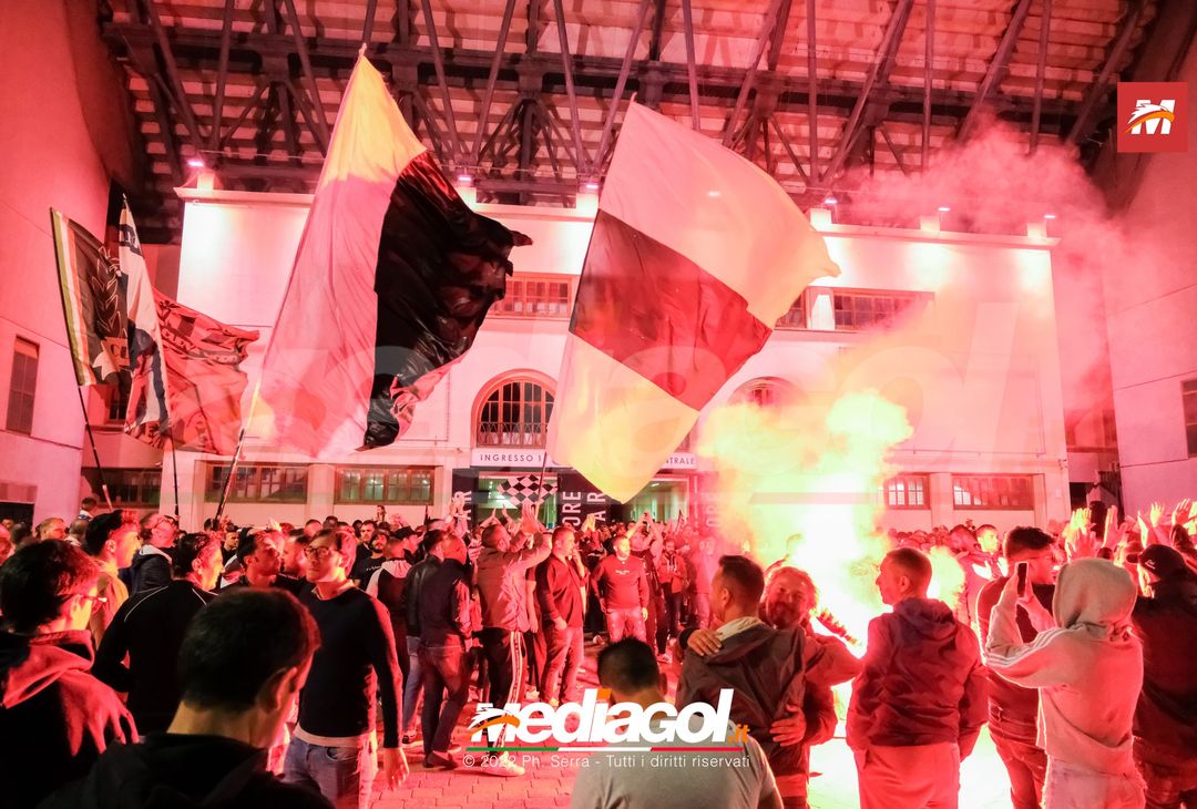 FOTO PALERMO, cori e fumogeni al Barbera: festa per i 122 anni del club (LA GALLERY) - immagine 33