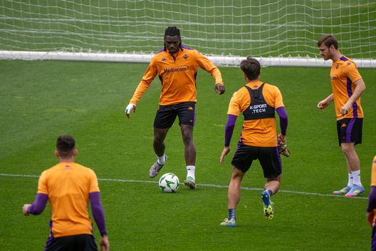 La pressione del CorFio: “Fiorentina questa sera il passaggio è obbligato”- immagine 2