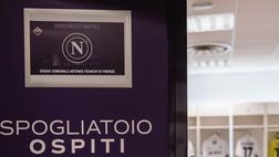 GALLERY Fiorentina-Napoli, tutto pronto nello spogliatoio: la scelta della maglia
