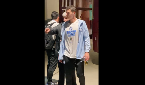 Scudetto, delirio Inter. Inzaghi: “Meritato”. Calhanoglu, Barella e Dimarco mattatori - immagine 26