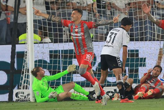LA SPEZIA, ITALIA - 1 GIUGNO: Michele Collocolo dell'US Cremonese. (Photo by Gabriele Maltinti/Getty Images) La Cremonese torna in serie A: oggi la premiazione allo stadio tra emozioni e ambizioni- immagine 2