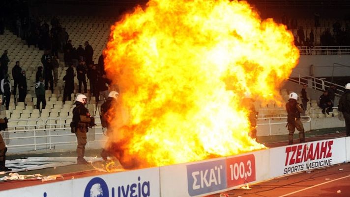Grecia, sospeso il campionato. Il governo: ”Troppa violenza” - immagine 1