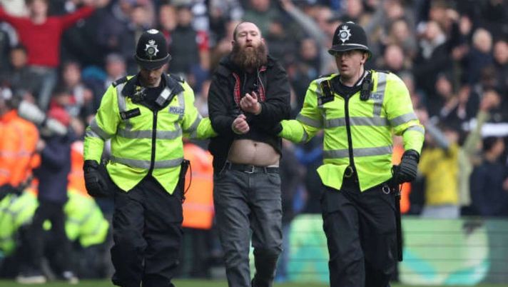 West Bromwich, sanzioni in vista: i suoi tifosi hanno rovinato il derby del Black Country - immagine 1