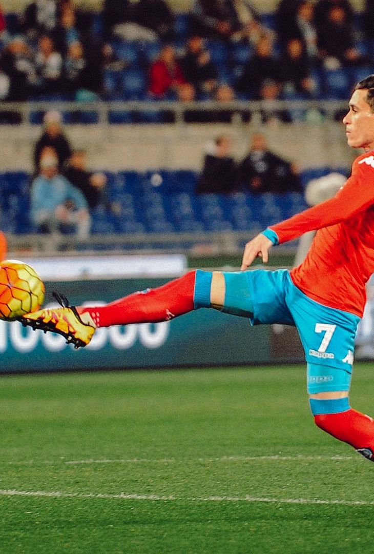 GALLERY Il Napoli ricorda i match contro la Lazio: gli scatti più belli del passato - immagine 10