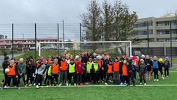 VIDEO – Gudmundsson alle origini: i giovani calciatori del suo Reykjavik in festa