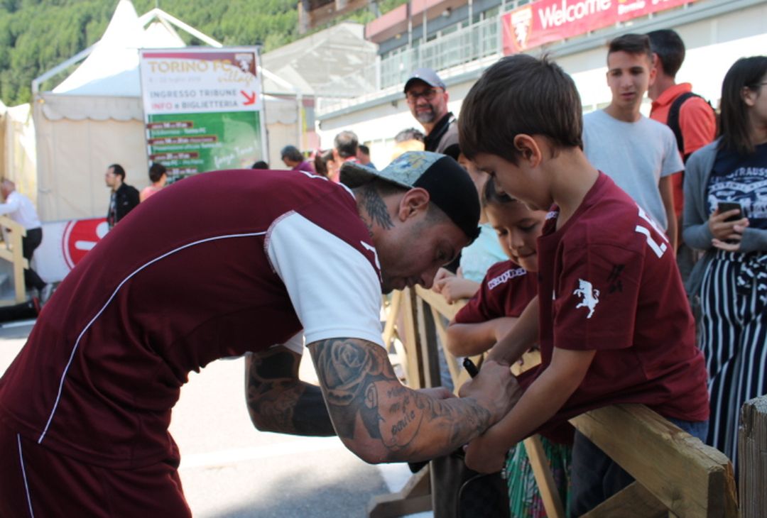 Fotogallery – Torino a Bormio: l’allenamento e l’abbraccio ai tifosi - immagine 4