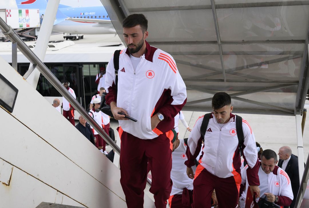 Roma, il viaggio della squadra verso Torino – FOTO GALLERY- immagine 1