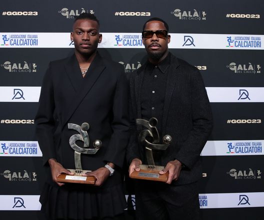 Leao show su Twitch: Maignan in chat, Saelemaekers collegato e spunta la Boniface dance- immagine 2