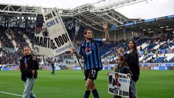 L’Atalanta celebra De Roon: Palladino interrompe l’intervista di Scalvini e Zappacosta
