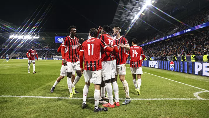 esultanza gol Rafael Leao AC Milan Slovan Bratislava-Milan 2-3 Champions League 2024-2025