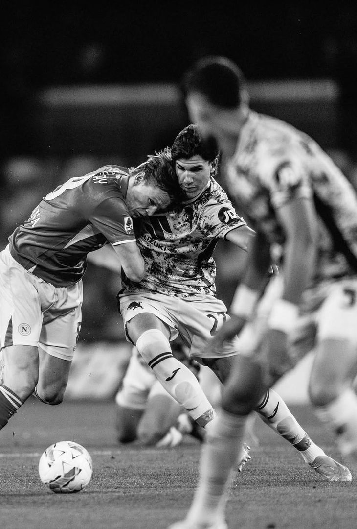 GALLERY “Cucinando il 4° Scudetto”: il film di Napoli-Torino in bianco e nero - immagine 15