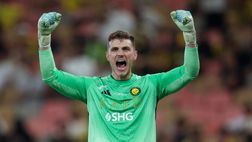 Romano – Il portiere brasiliano Bento potrebbe arrivare in Serie A: c’è interesse