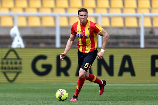 (Photo by Maurizio Lagana/Getty Images) Derby dell’Appennino di mercato: Viola e Bologna su Baschirotto, il Lecce apre…- immagine 2