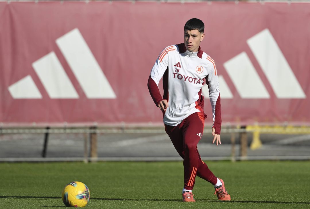 Roma, la ripresa degli allenamenti in vista del Milan – FOTO GALLERY - immagine 11