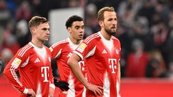 L’Augsburg batte il Bayern e provoca Harry Kane: “A che ora ti presenti?”