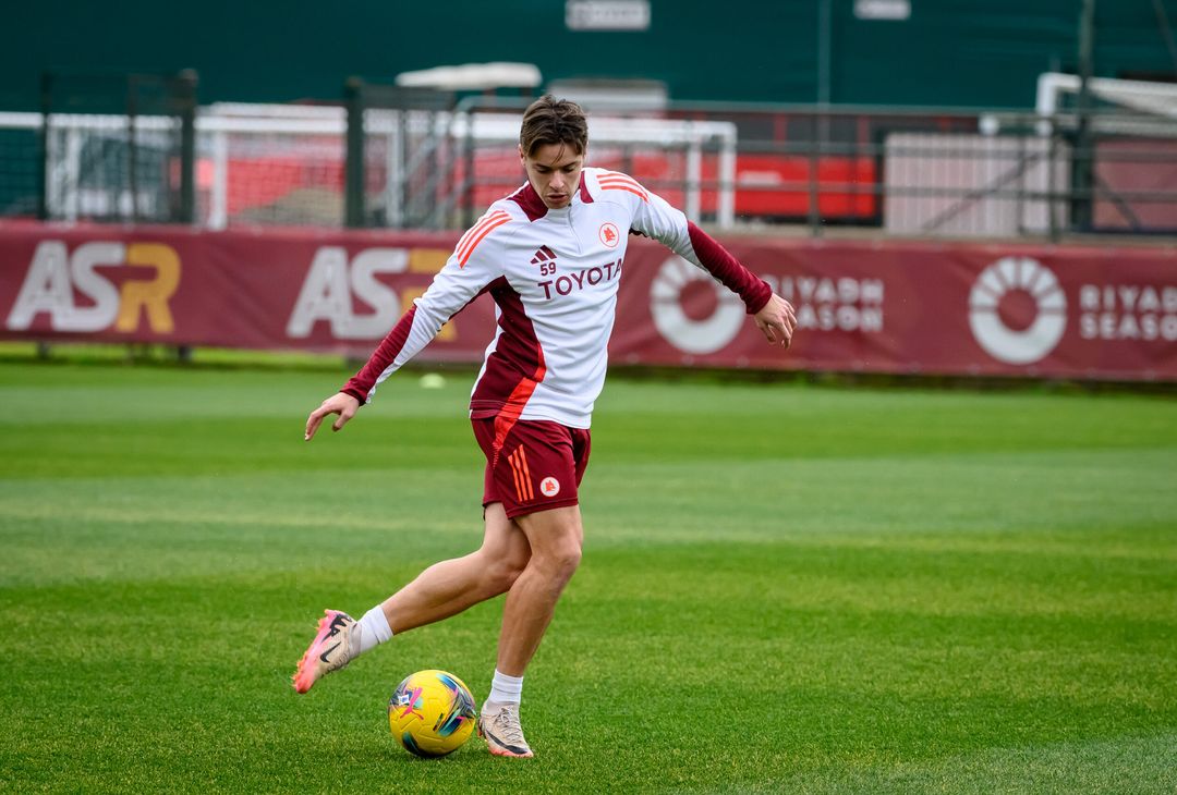 Roma, l’allenamento a due giorni dal derby – FOTOGALLERY - immagine 31