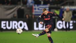 Ajax, Zinchenko dovrà operarsi al ginocchio: stagione finita per l’ucraino