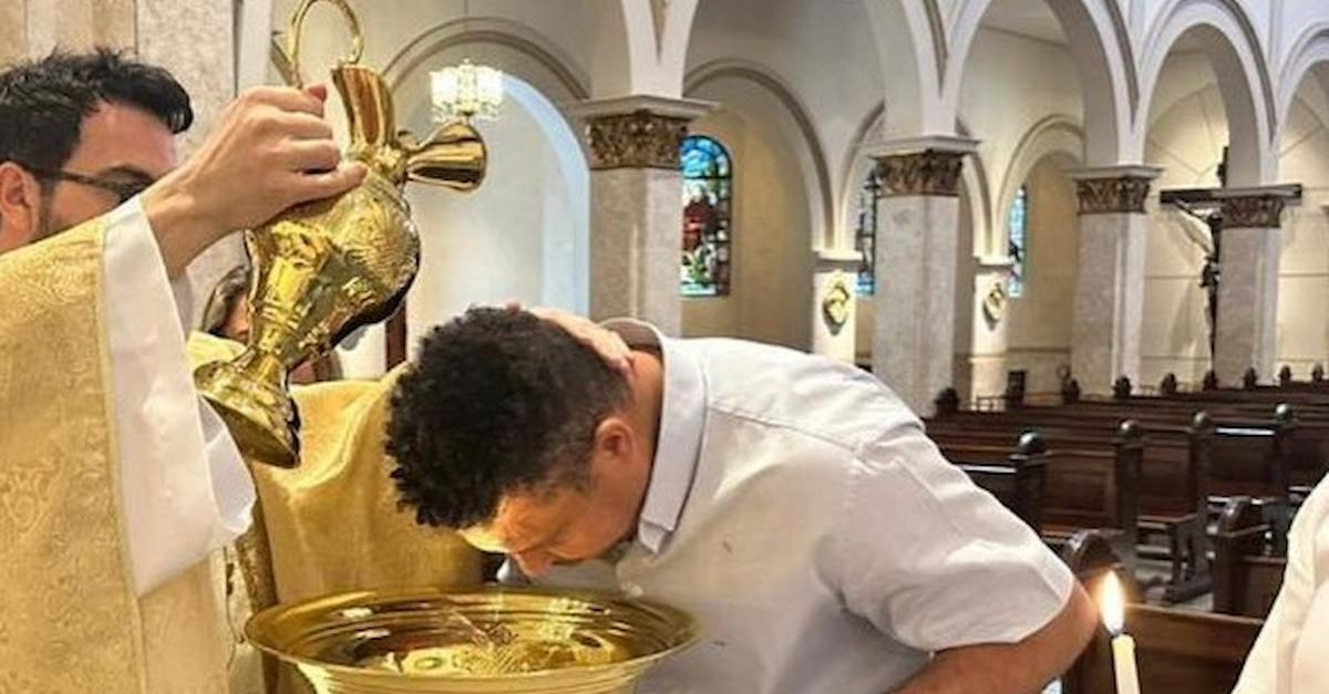 Ronaldo il Fenomeno: “Battezzato a 46 anni. Mi sento rigenerato” - Golssip