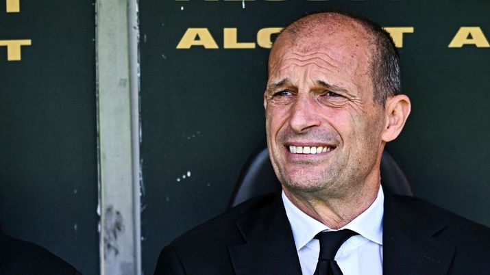 Massimiliano Allegri (allenatore AC Milan), qui durante Genoa-Milan 1-2 (Serie A 2025-2026) | News (Credits foto: Getty Images) Massimiliano Allegri, allenatore AC Milan, qui durante Genoa-Milan 1-2 di Serie A