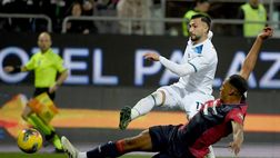 Lazio-Cagliari, calcio e… maglie: la top 5 delle divise dei due club