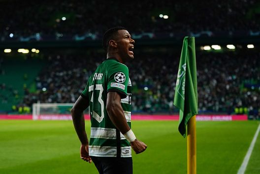 Arthur Gomes festeggia la sua rete contro l'Eintracht Frankfurt. (Photo by Gualter Fatia/Getty Images) Sporting Lisbona, l’ex Arthur Gomes ricorda la sua stagione all’Alvalade- immagine 2