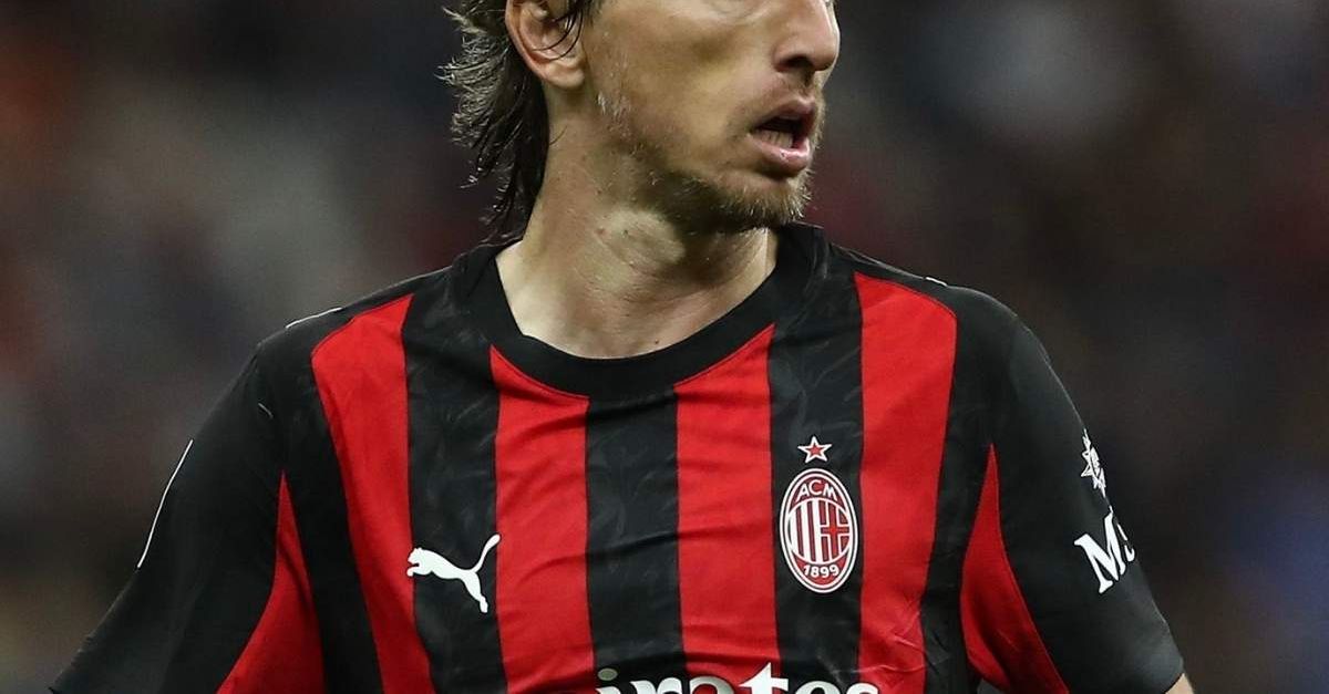 modric faro del milan illumina il gioco rincorre gli avversari esulta come un tifoso