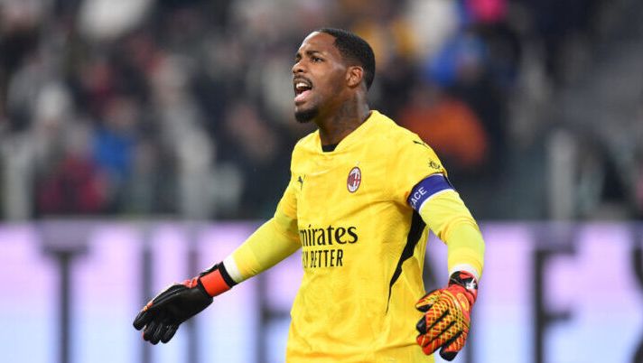 TURIN, ITALY - JANUARY 18: Mike Maignan of AC Milan react during the Serie A match between Juventus and AC Milan at Allianz Stadium on January 18, 2025 in Turin, Italy. (Photo by Valerio Pennicino/Getty Images) Maignan: “Momento negativo? Non mi piace la domanda: non è il mio periodo migliore” - immagine 1
